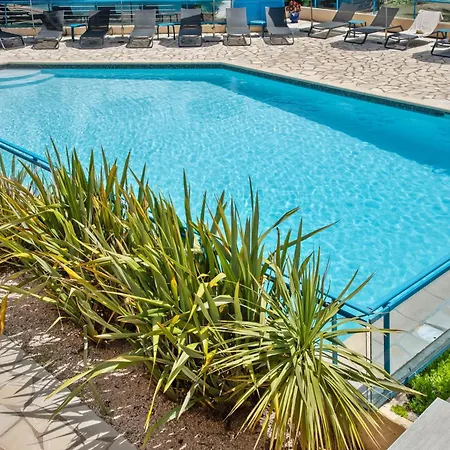 La Nartelle Hotel